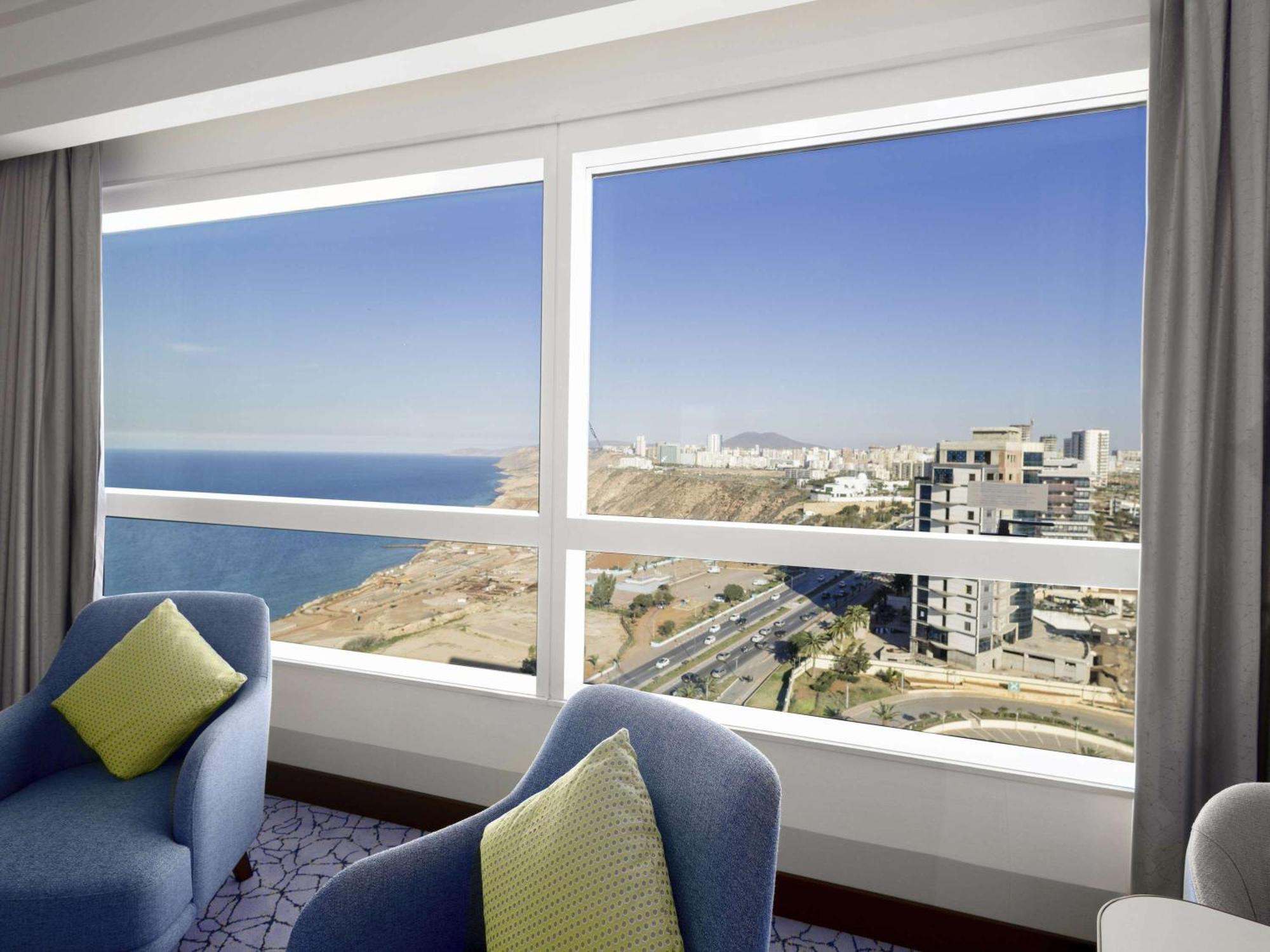 Hotel Oran Bay Managed By Accor Luaran gambar