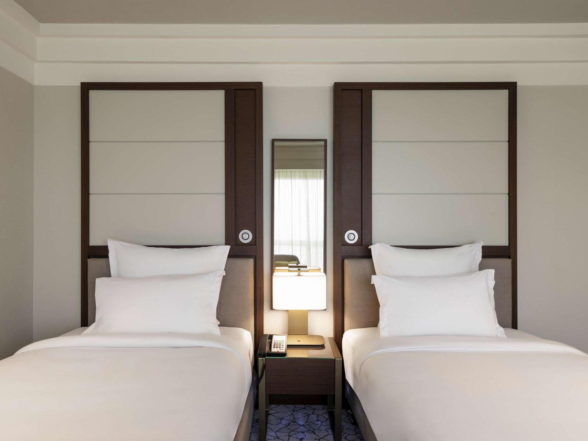 Hotel Oran Bay Managed By Accor Luaran gambar