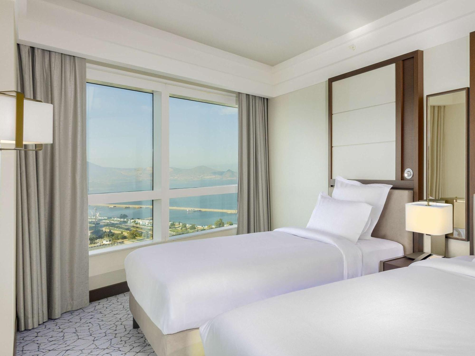 Hotel Oran Bay Managed By Accor Luaran gambar