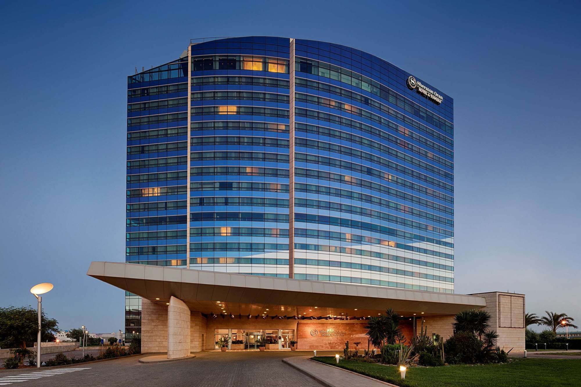 Hotel Oran Bay Managed By Accor Luaran gambar