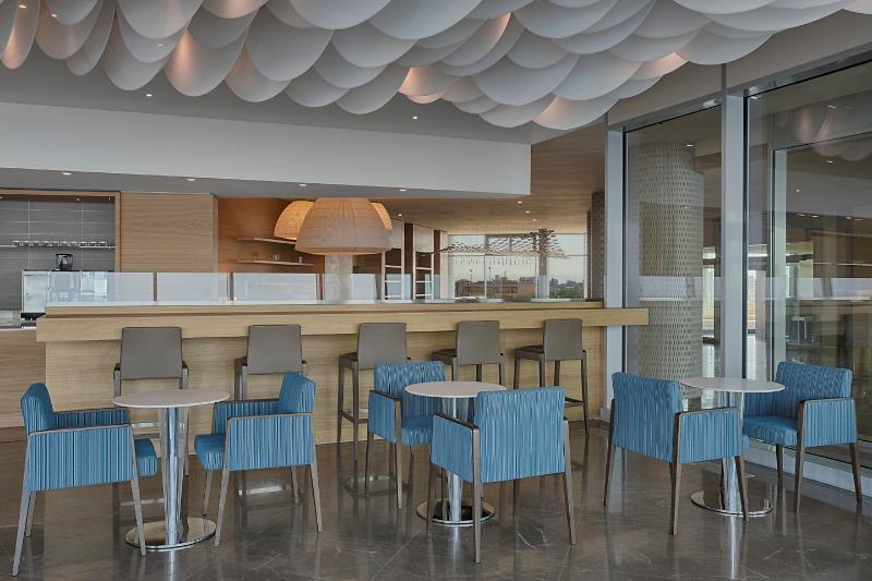 Hotel Oran Bay Managed By Accor Luaran gambar