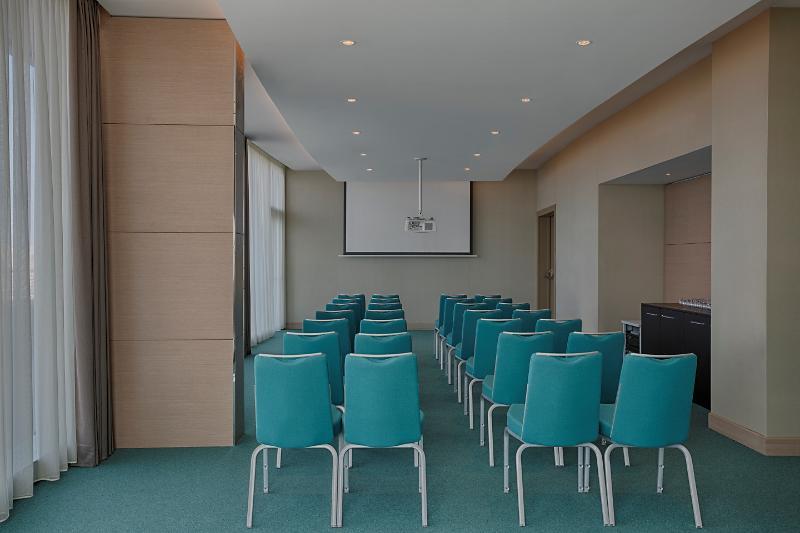 Hotel Oran Bay Managed By Accor Luaran gambar