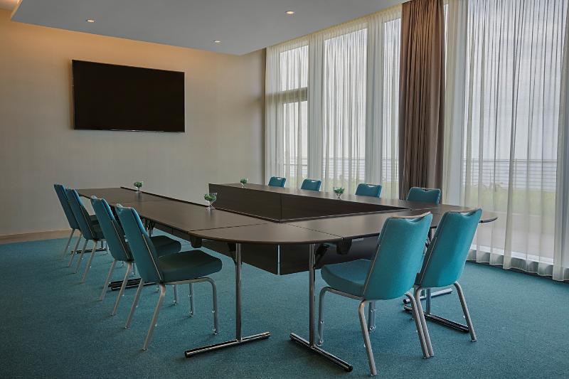 Hotel Oran Bay Managed By Accor Luaran gambar