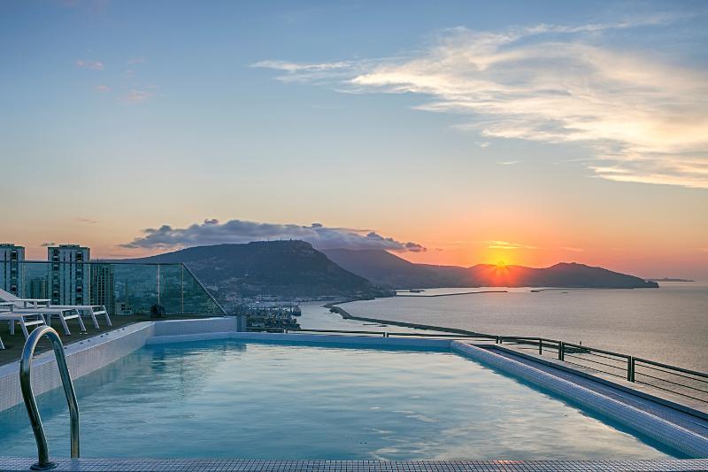 Hotel Oran Bay Managed By Accor Luaran gambar