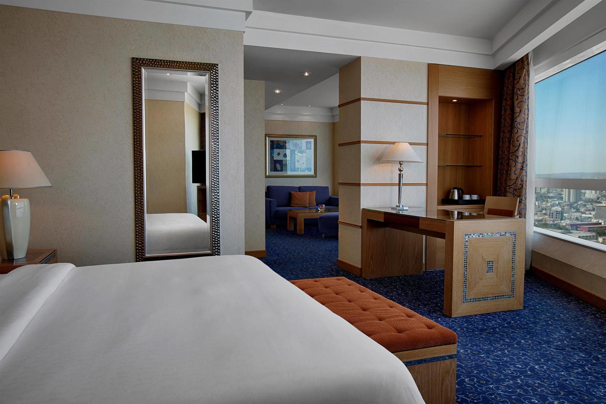 Hotel Oran Bay Managed By Accor Luaran gambar